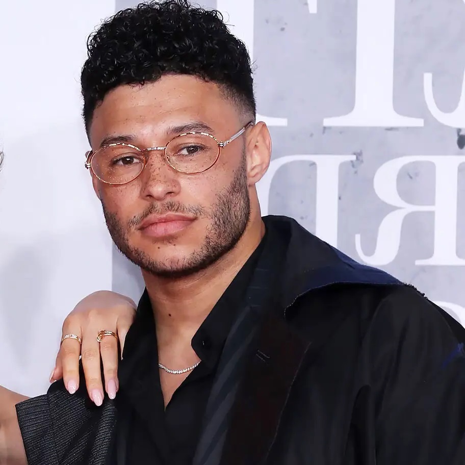 celebrity Alex Oxlade-Chamberlain